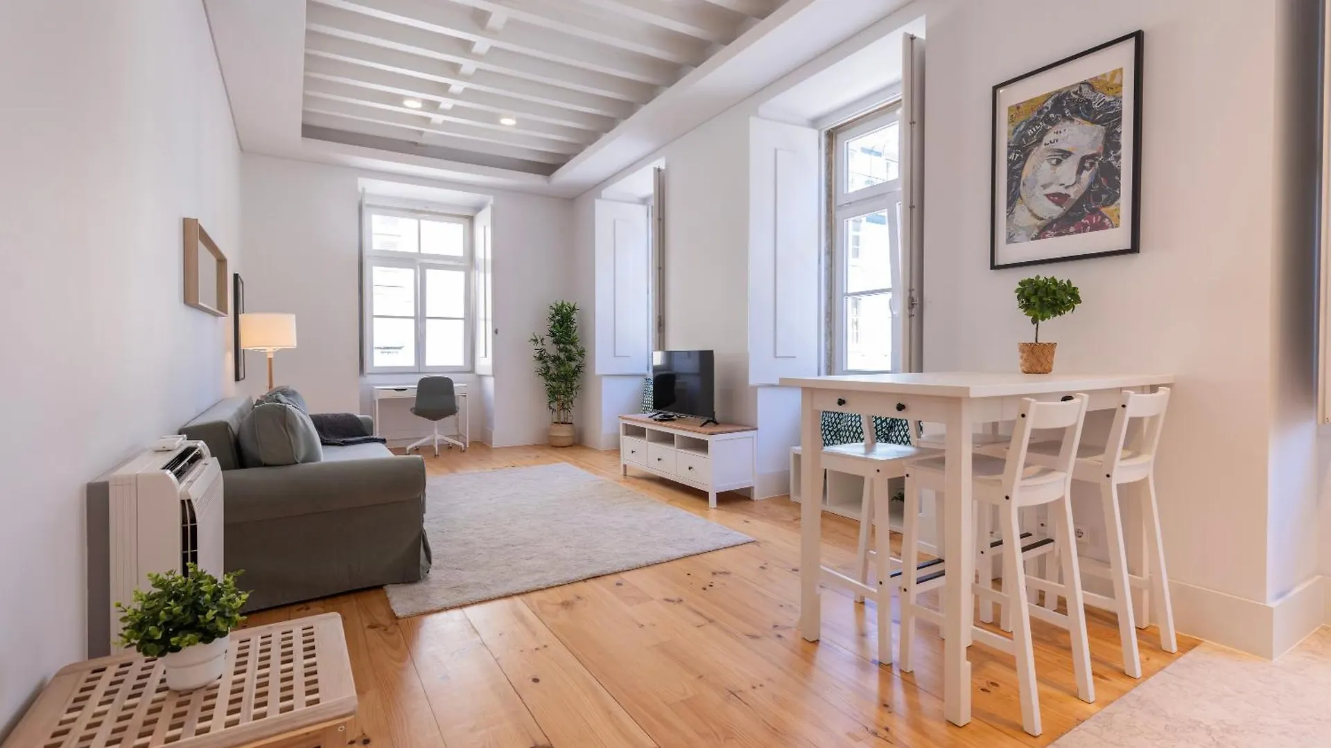 Lisbon'S Heart Apartment VI