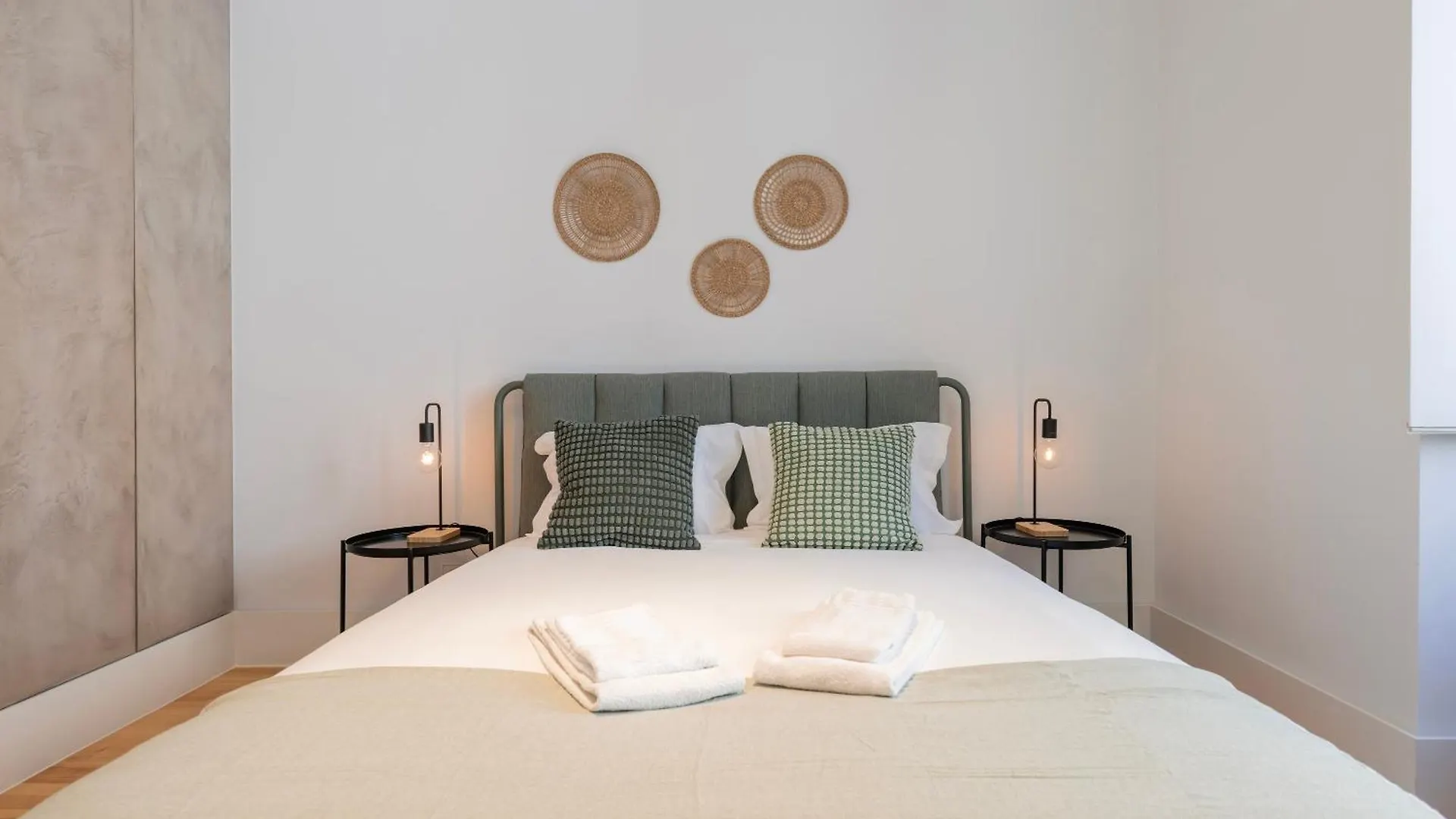 Lisbon'S Heart Apartment VI